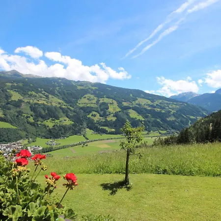 Annelies-3 By Interhome